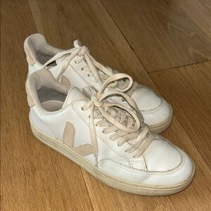 Veja White and Tan Sneakers Classic Low-Top Design